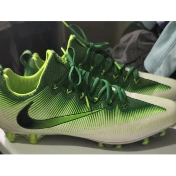Nike Vapor Untouchable Pro Men's Size‎ 16 Green/White Football Cleats